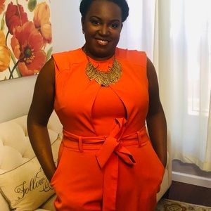 XL Orange Jumper with pockets!